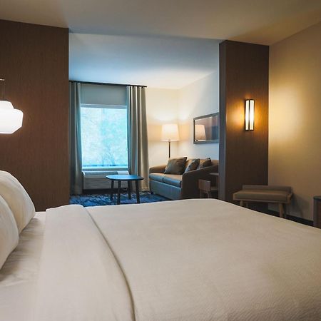 Fairfield Inn & Suites מרקט מראה חיצוני תמונה