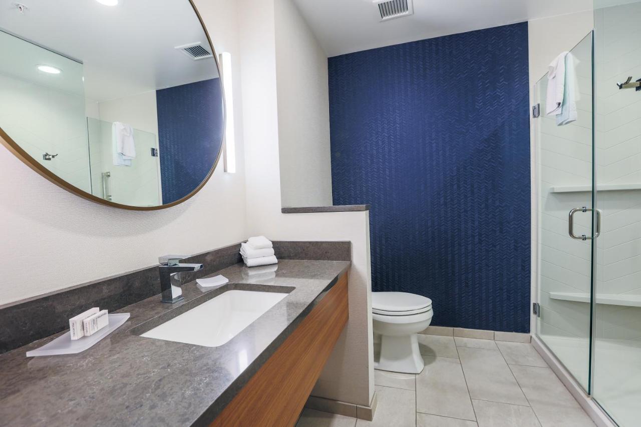 Fairfield Inn & Suites מרקט מראה חיצוני תמונה