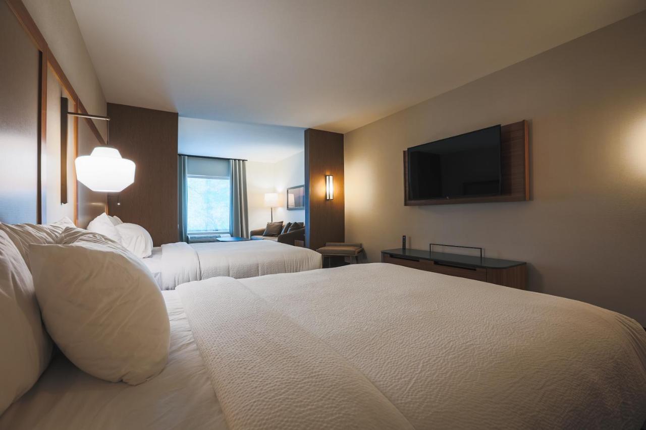 Fairfield Inn & Suites מרקט מראה חיצוני תמונה