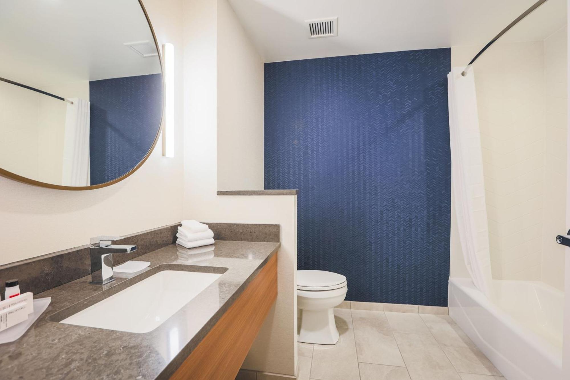 Fairfield Inn & Suites מרקט מראה חיצוני תמונה