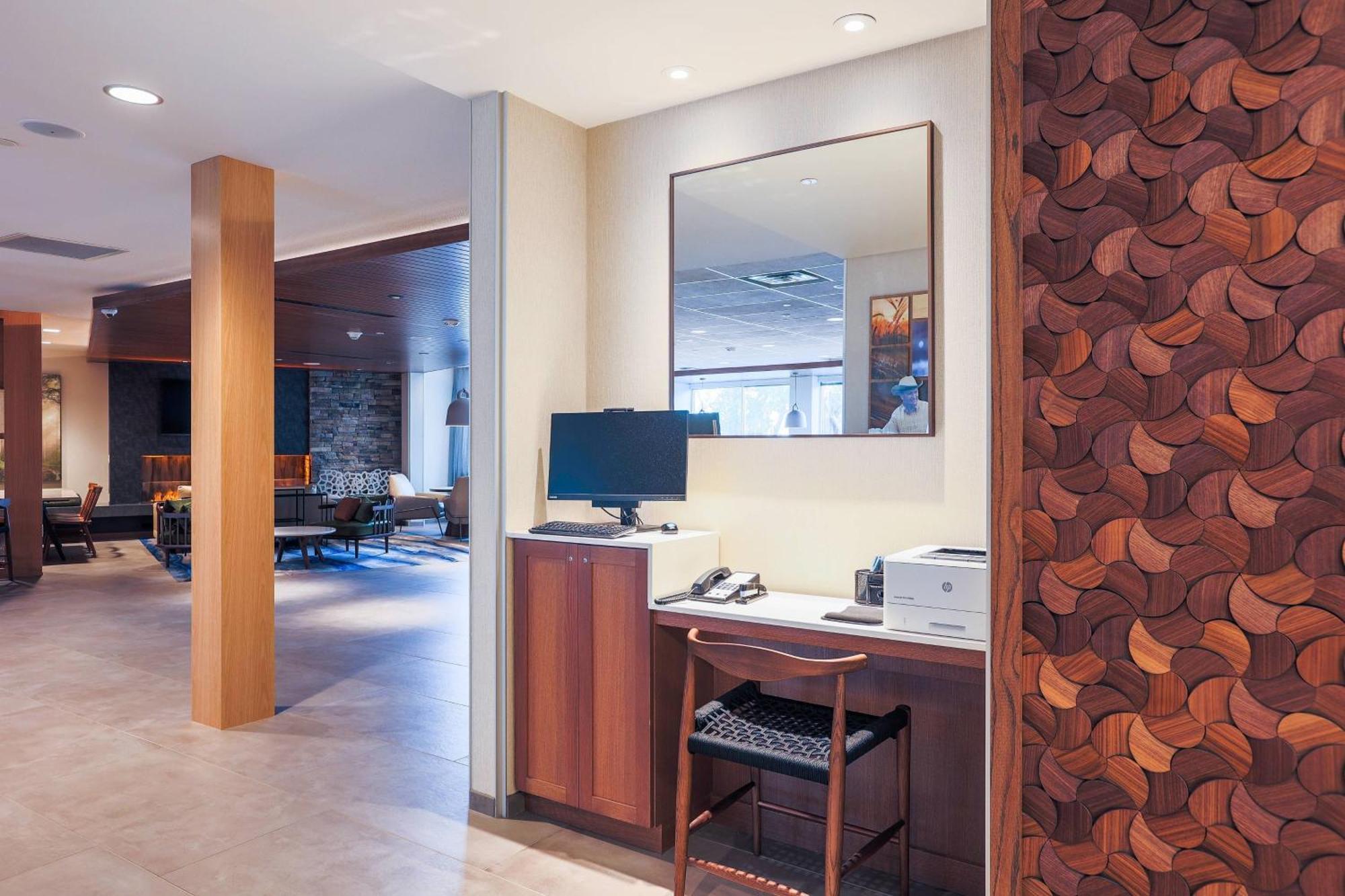 Fairfield Inn & Suites מרקט מראה חיצוני תמונה